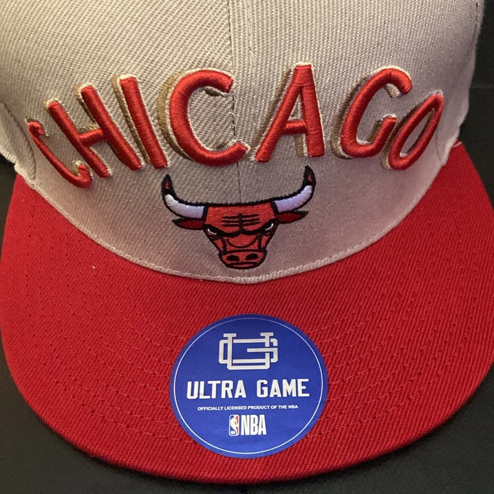 Chicago Bulls Red and Tan SnapBack‎